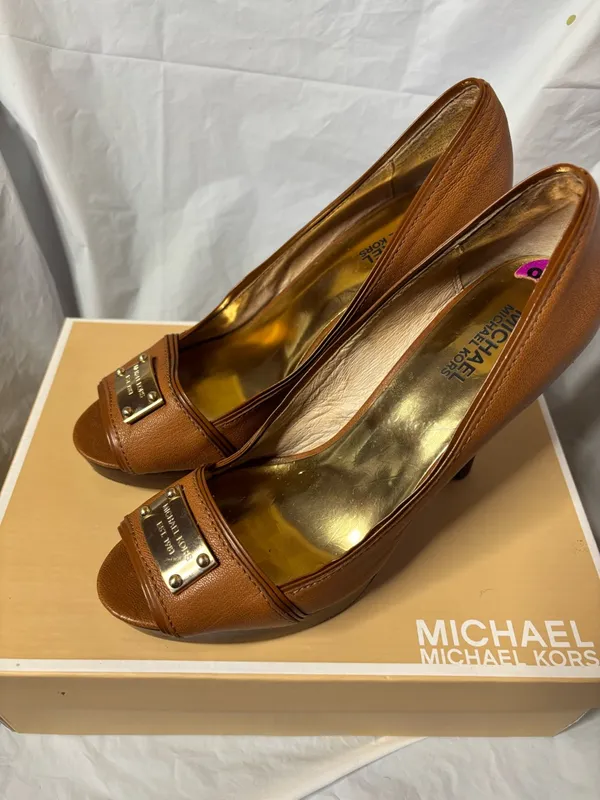 Michael Kors Cognac Leather Peep-Toe Platform Pumps - Image 5