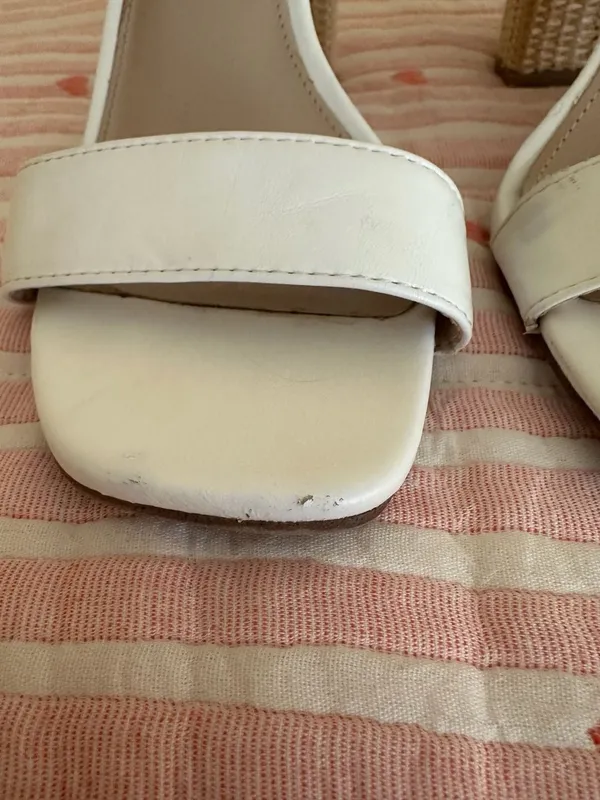 Kelly & Katie Caital Sandal Size 8 White Ankle Strap Block Heel - Image 6