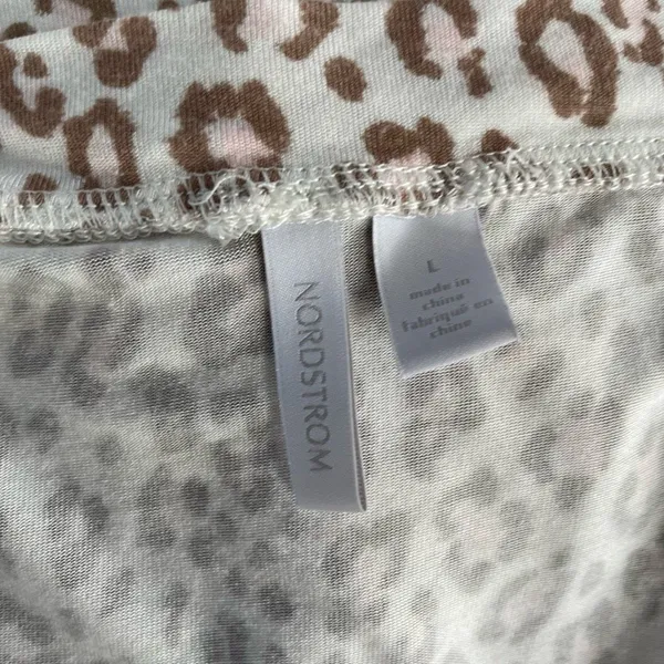 Nordstrom Pajama Set Animal Print Mocha Pink￼ Long Sleeve L - Image 7