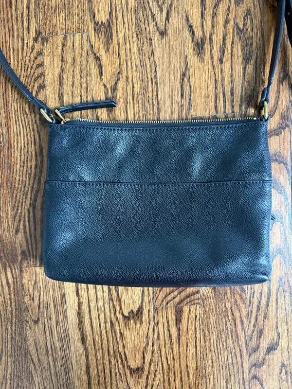 Fossil EW Fiona Crossbody Pebbled Leather Black Cognac Small Pockets Travel - Image 6