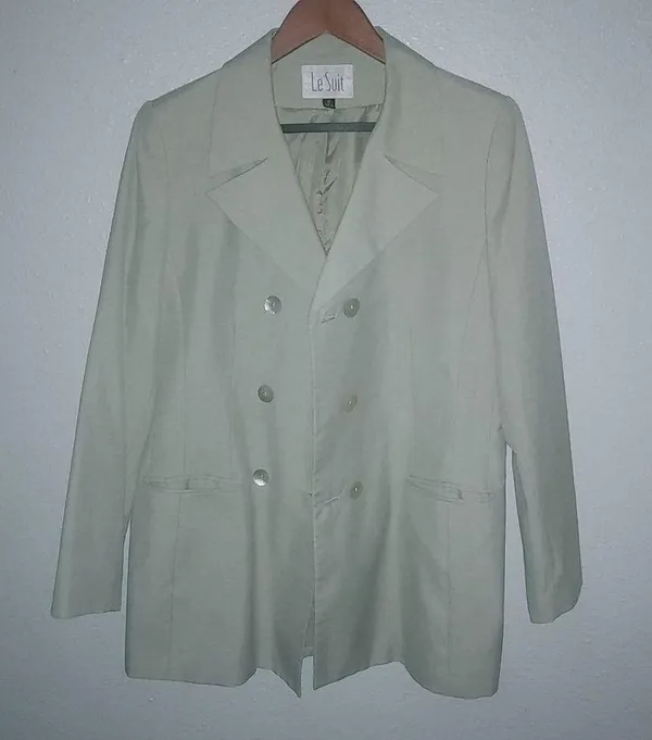 LeSuit 12 Green Tea Double Breasted Skirt Suit Set - Image 8