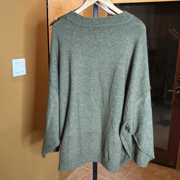 Zenana ZENANA HIGH-LOW HEM DROP SHOULDER SWEATER OLIVE GREEN SIZE 1X OVERSIZED - Image 6
