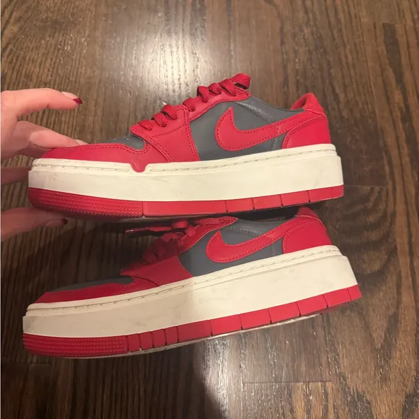 Nike Air Jordan 1 Elevate Low
Excellent condition - Image 7