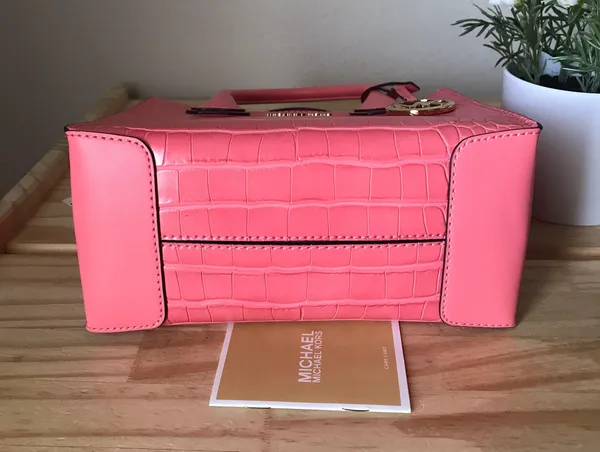 Michael Kors Purse - Image 6