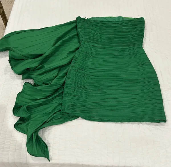 Green Cocktail Dress - Image 3