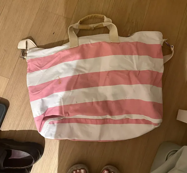 Victoria's Secret Weekend Getaway Duffle - Image 6