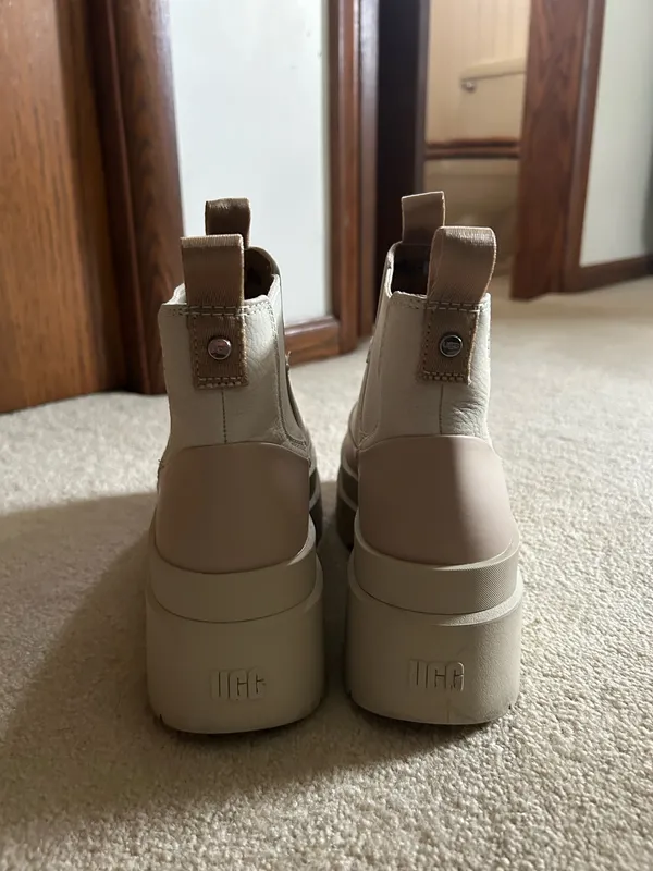UGG Boots - Image 3