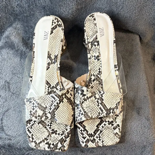 Zara Women's Snakeskin Mules - Black and Cream Sz 41/10.5 - Image 9