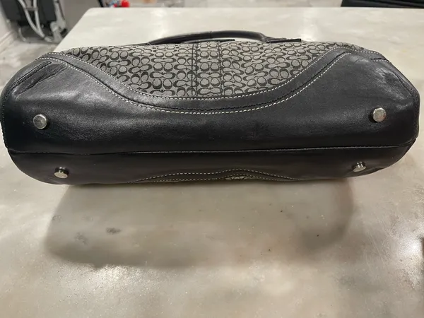 Coach Signature Mini Boston Shoulder Bag Leather Black Authentic Rare - Image 7
