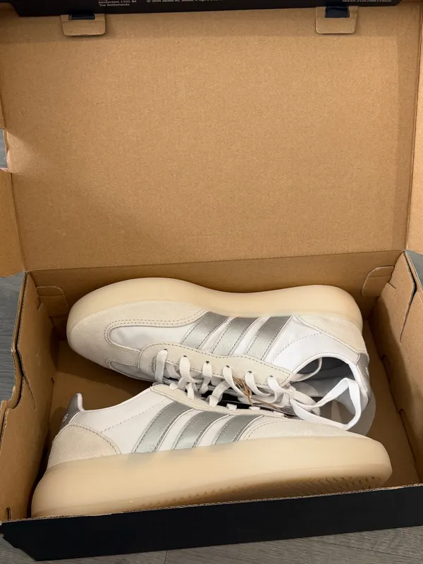 Adidas Women’s Shoes - Image 6