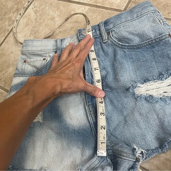 Pacsun Women’s Blue Ultra High Rise Vintage Button Fly Denim Cut-Off‎ Shorts 26 - Image 5