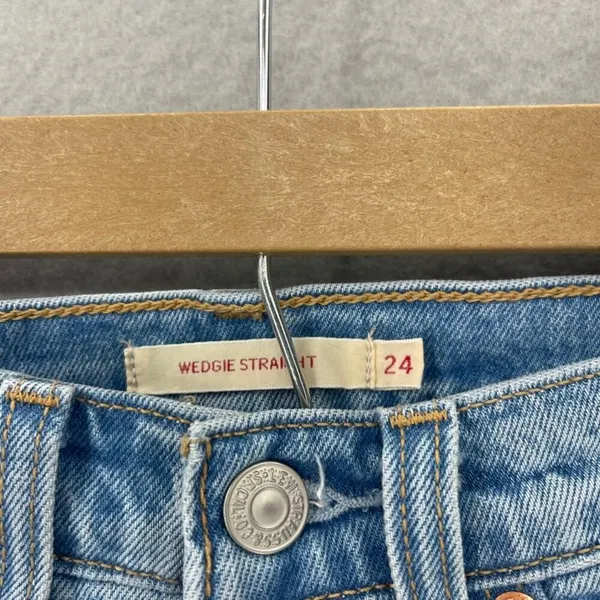 Levis Jeans Womens 24 Light Blue Wedgie Straight Distressed Button Fly Raw Hem - Image 5