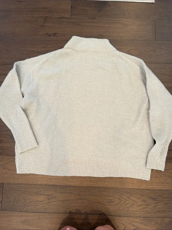 Cable Stitch Women's Cream Mock Neck Sweater Size Medium - C1-346 - Image 6