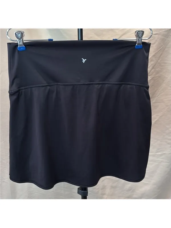 Old Navy Black Active High-Rise Skort - Image 3