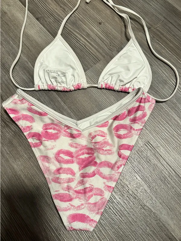 Frankies Bikinis Set - Image 4
