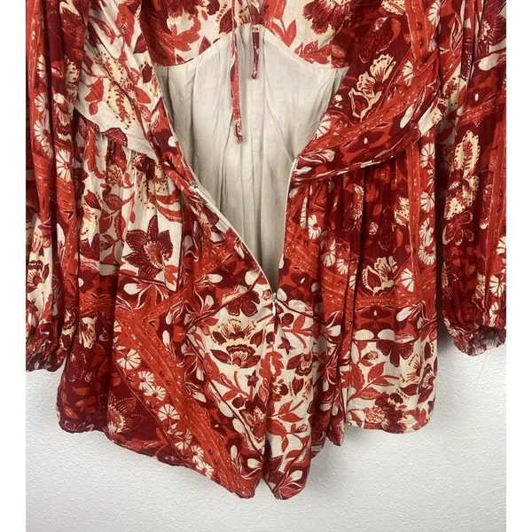 Free People Red Cream Floral V-Neck Long Balloon Sleeve Romper S Rayon - Image 7