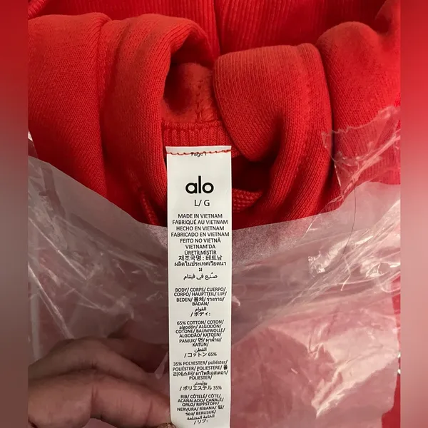 ALO Yoga NWT Accolade Hoodie Bright Red Color Unisex Oversized Size L - Image 9
