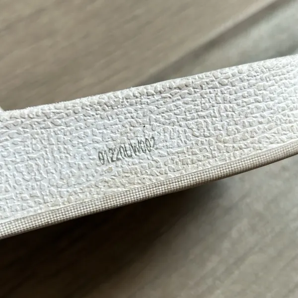 Adidas slides - Image 6