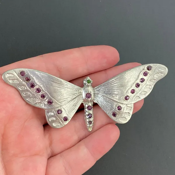 Vintage Silver Tone Rhinestone Butterfly Moth Brooch Pin Purple & Green Stones - Image 5