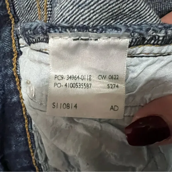Levi’s Premium Wedgie‎ Straight Button Fly High Rise Raw Hem Crop Denim Jeans - Image 13