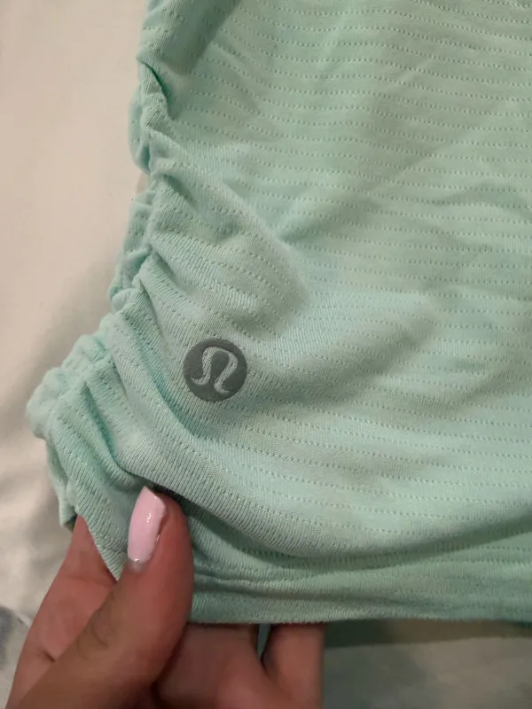 Lululemon Tank - Image 4