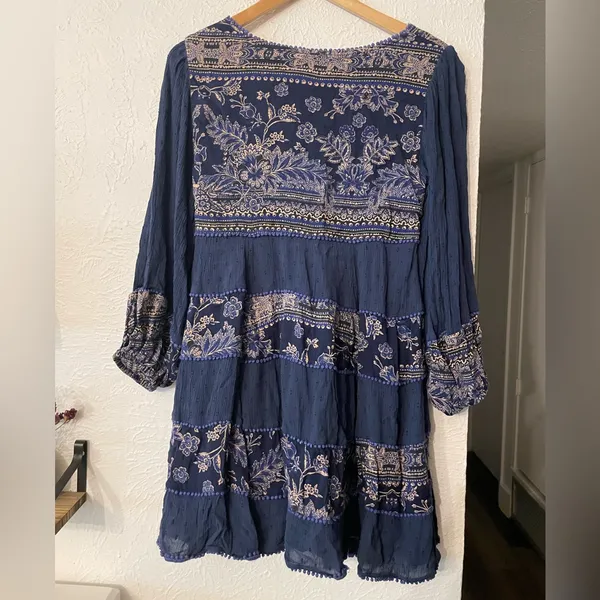 Free People My Love Mini Navy Paisley V-Neck Long Sleeve Tiered Dress Medium - Image 8