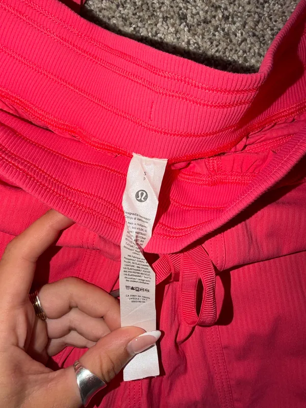 Lululemon Cargo Pants - Image 3