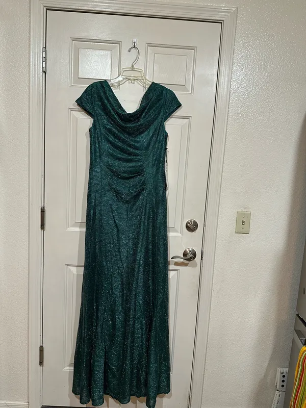 Adrianna Papell Emerald Green Cowl Neck Maxi Dress - Image 3