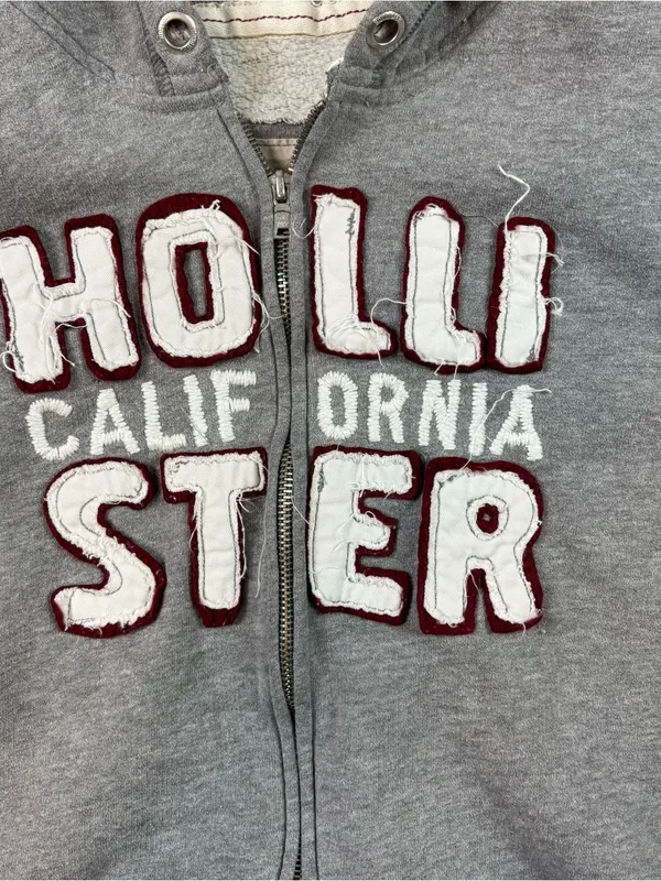 Y2k gray womens hollister zip up hooded sweatshirt - Image 4