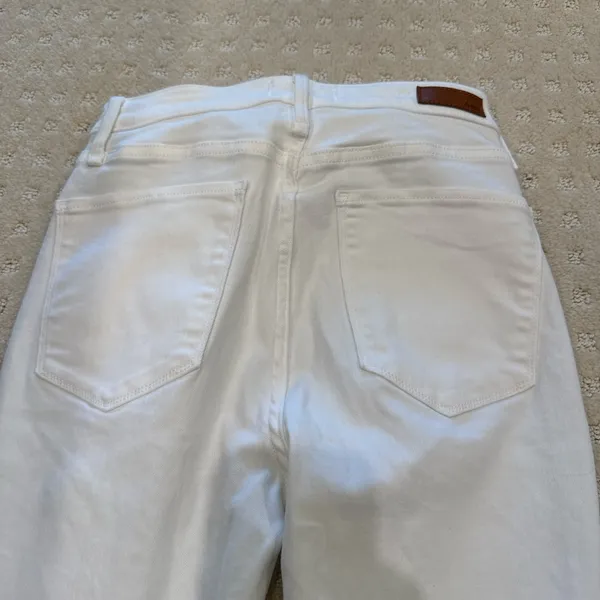 Abercrombie & Fitch Simone High Rise Ankle Jeans White Distressed Hem Size 25 0R - Image 7