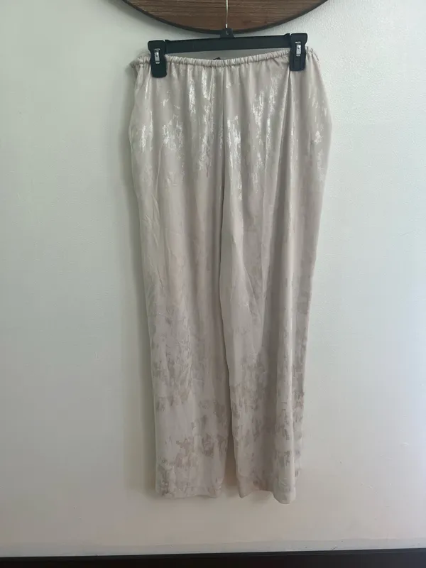 Zara White/Silver Metallic Wide-Leg High-Rise Pants. - Image 3