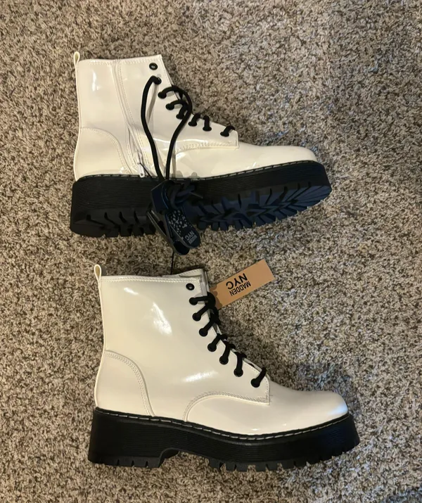 Brand new white platform combat boots Size 10 - Image 2
