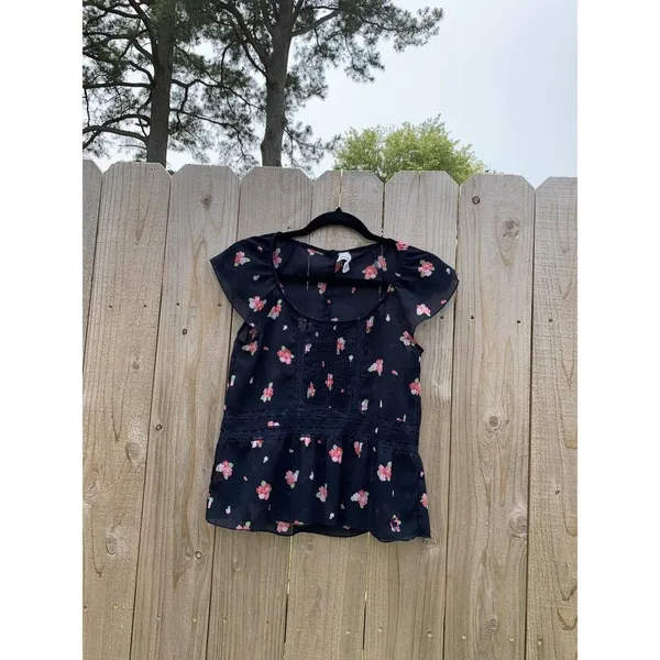 Abercrombie & Fitch Fluttery Floral Airy Short Sleeve Blouse Shirt Xs‎ Navy - Image 2