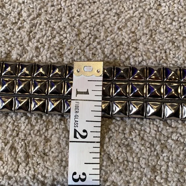 Women’s Black Belt with Silver Metal Detail Size M NWOT - Image 5