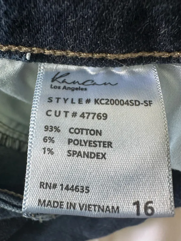 KanCan Women’s size 16 dark wash boot cut denim jeans - Image 3