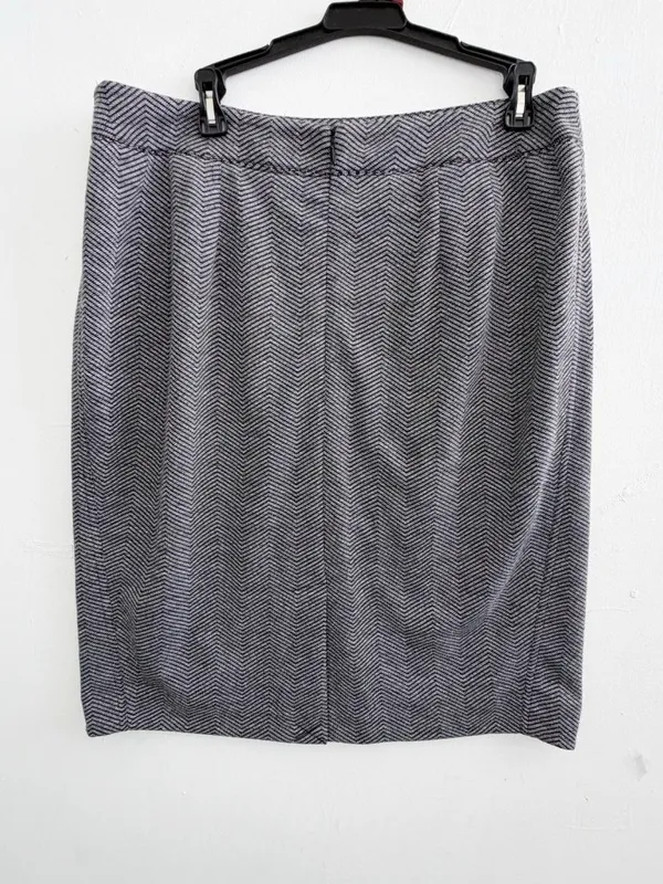 NEW DKNY Old Money Herringbone Pencil Midi Skirt Sz 12 Office Siren Classic - Image 4