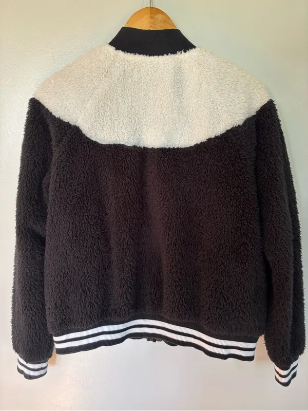 Nike Black and Cream Sherpa Zip Jacket - Image 4