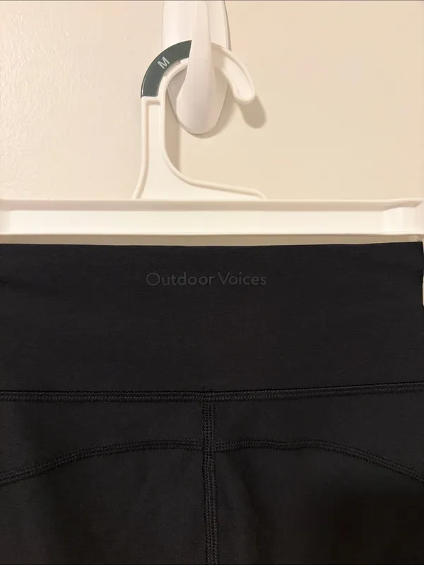 Outdoor Voices Black Biker Shorts Size Small - Image 3