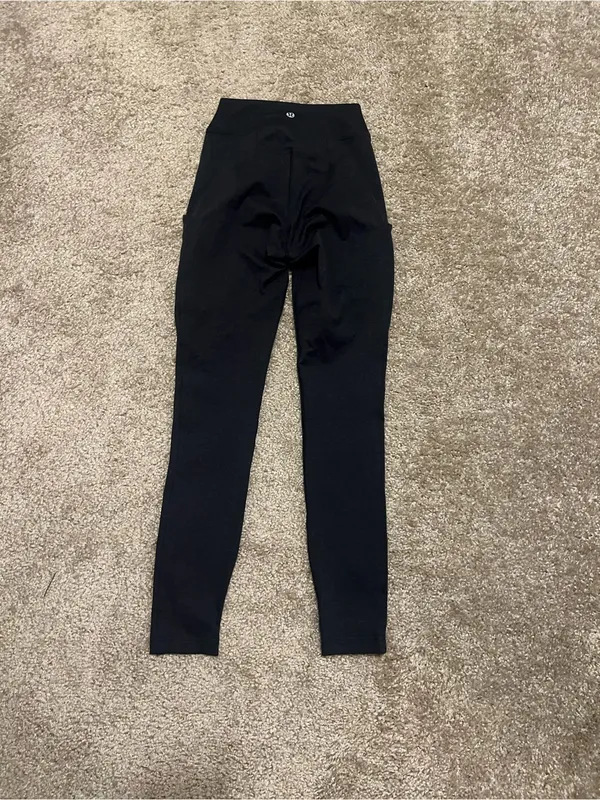 Lululemon‎ soft sueded high rise tight 2 black NWOT - Image 7