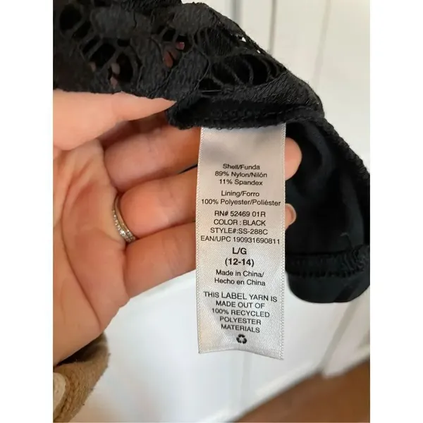 Scoop nyc black lace cami dress size large - Image 5