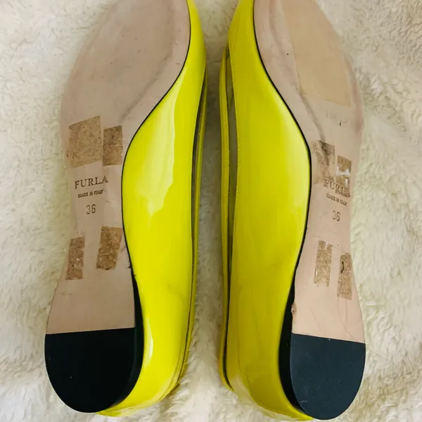 Furla Yellow Pointed Flats Size 36 - Image 6