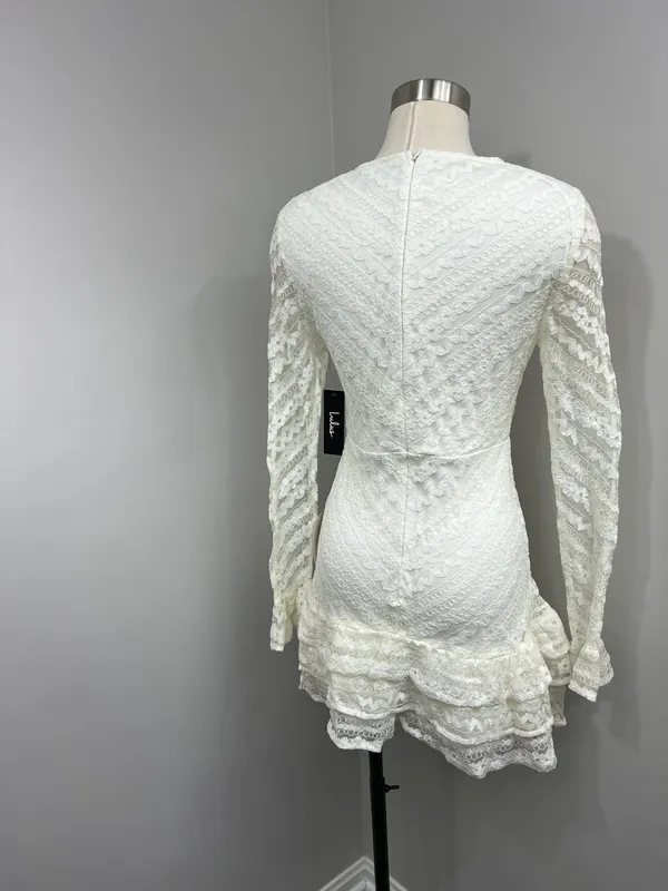 Cream Lace Dress - Image 11