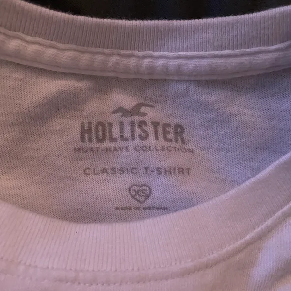 Hollister crop top - Image 2