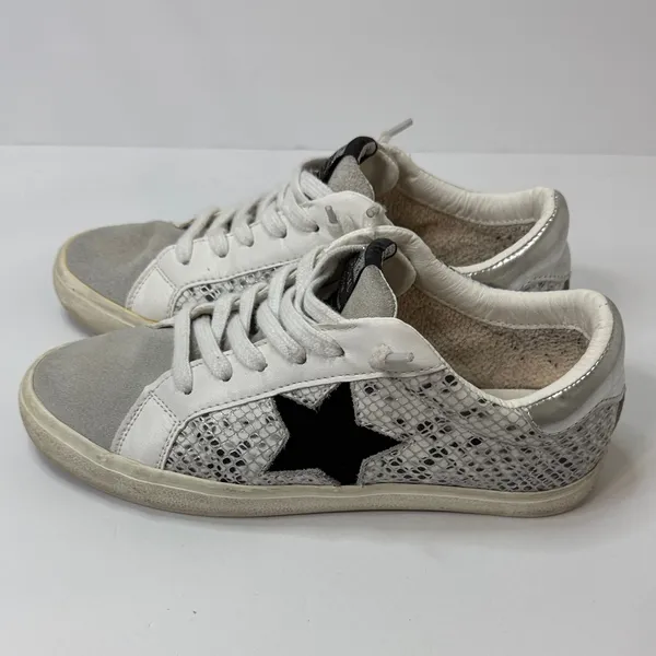 Vintage Havana White and Black Star Sneakers - Image 3