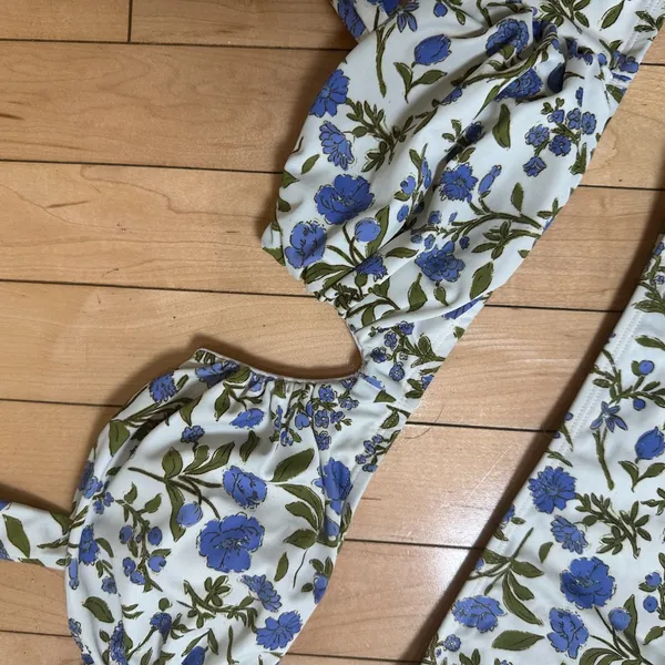 CUPSHE Soulful Spring Square Neck Bandeau Top & Bottoms Set Size Medium FLoral - Image 5