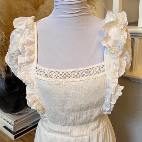 Betsey Johnson Snow White Ruffled Sleeveless Tiered Midi Dress Size Large - Image 3