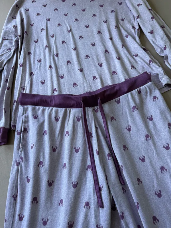 Disney Minnie Mouse Pajama Set - Image 6