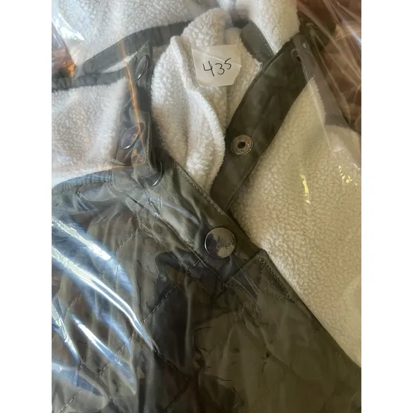 Abercrombie & Fitch Wm LG White Sherpa Green Colorblock Half Button Jacket - Image 7