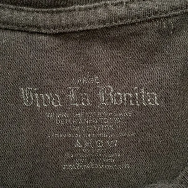 Viva La Bonita Black Graphic t-Shirt - Image 7