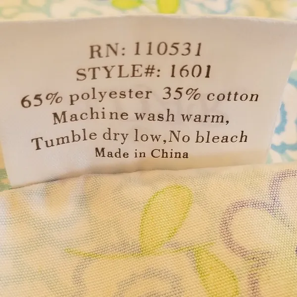 Scrub top Size Small - Image 6
